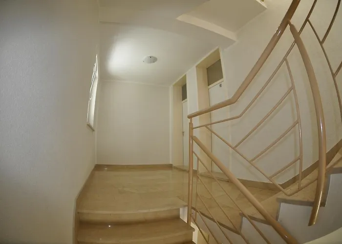 Апартаменты Apartments Trogir *