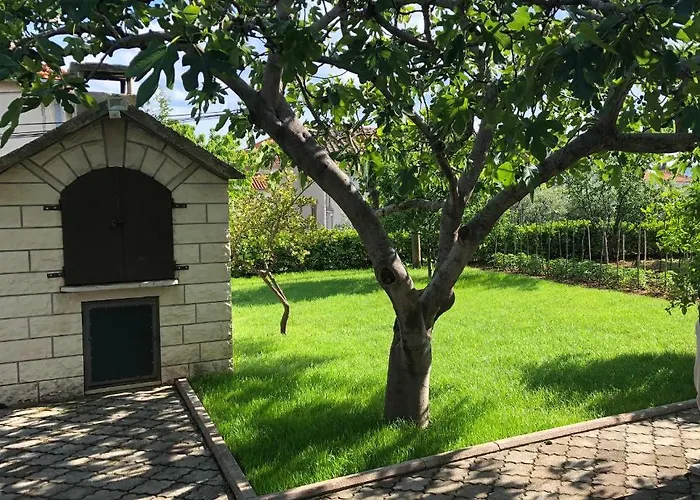 Apartments Trogir Апартаменты