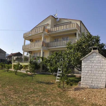 Apartments Trogir Apartman